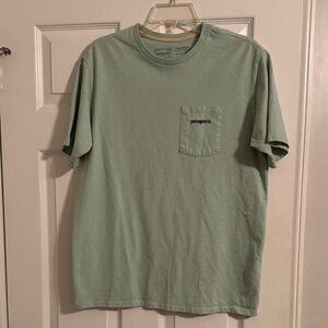Patagonia Men's Light Green Short Sleeve Tee